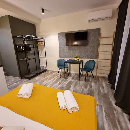 City Space Suites Яница Экстерьер фото